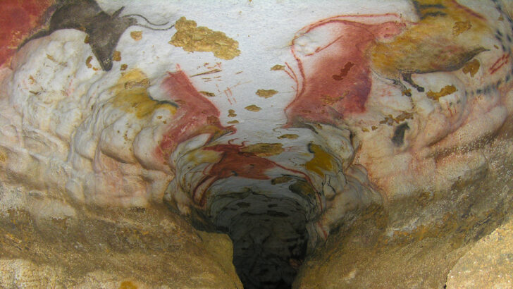 Наскальные рисунки в пещере Ласко. Фото Francesco Bandarin