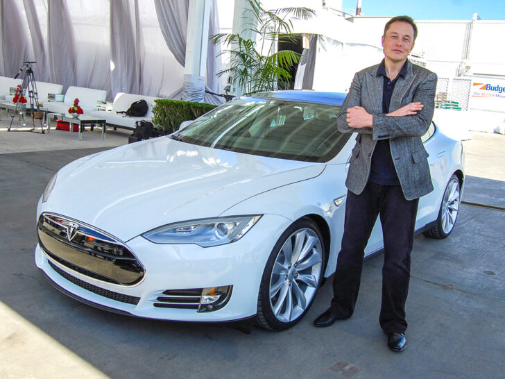 Tesla установила новый рекорд по продажам электрокаров