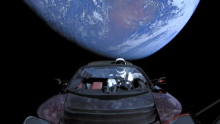 Tesla Roadster в космосе. Фото SpaceX
