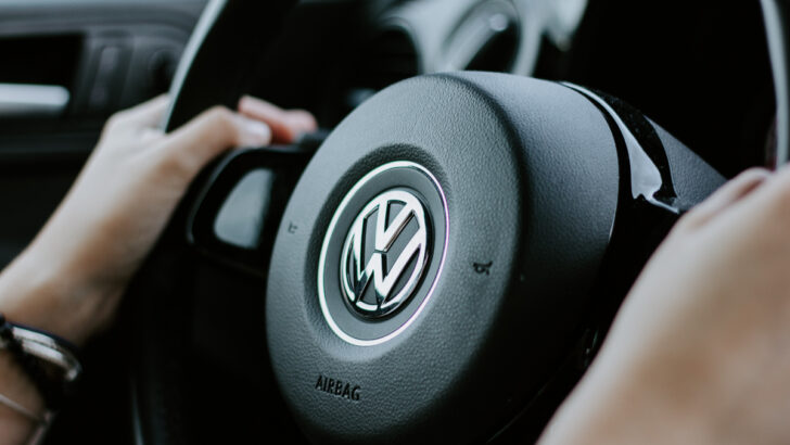 Volkswagen выпустит доступный электрокар размером с Polo