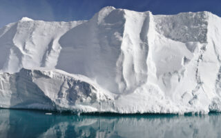 Шельфовый ледник Бранта. Фото Ronja Reese / imaggeo.egu.eu