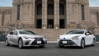 Lexus LS и Toyota Mirai. Фото Toyota