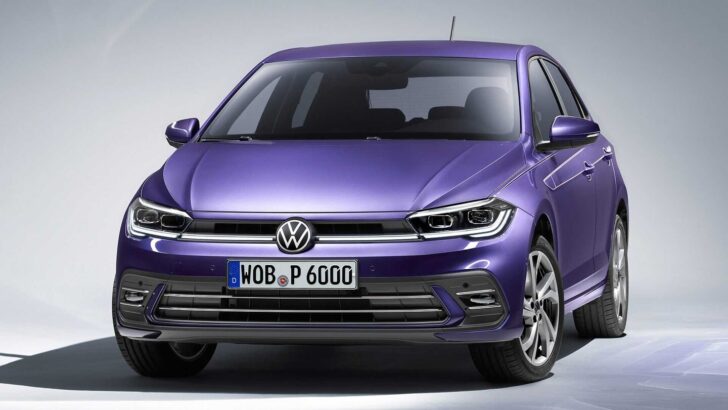 Автоконцерн Volkswagen представил в Европе обновленный хэтчбек Polo 2021 года