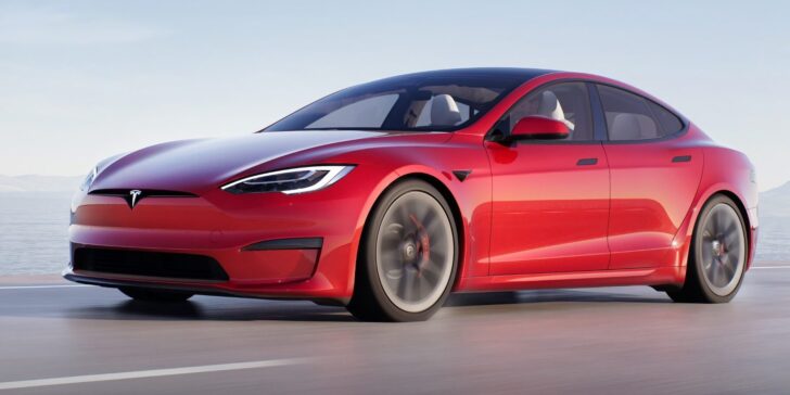 Tesla отказалась от выпуска электрического седана Model S Plaid Plus