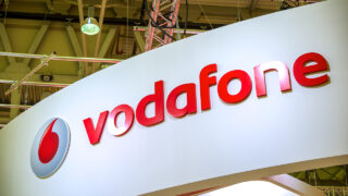 Vodafone. Фото Kārlis Dambrāns (CC BY 2.0)