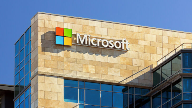 Microsoft отключила Ozon доступ к своим сервисам