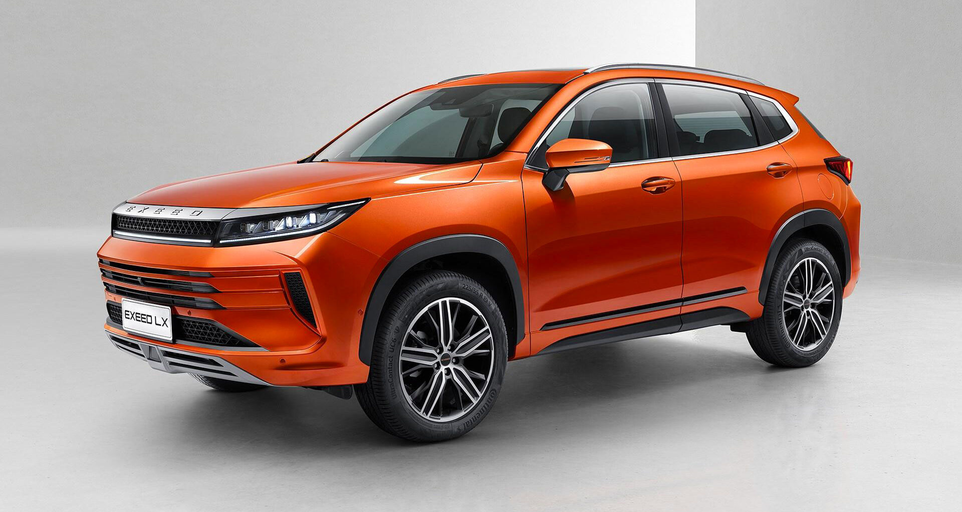 Черри машина модели кроссоверы. Chery exceed LX 2021. Exeed LX 2022. Chery exceed LX 2020. Чери Exeed LX 2022.