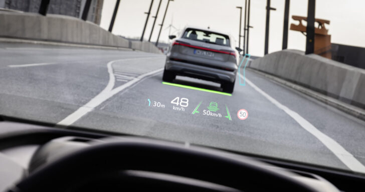 Проекционный дисплей Audi Q4 e-tron. Фото Audi