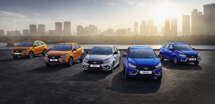 Семейство LADA Vesta. Фото АвтоВАЗ Семейство LADA Vesta. Фото АвтоВАЗ