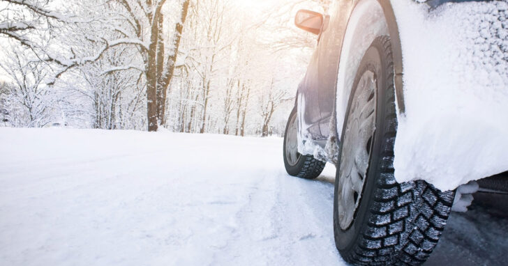Названы шесть самых частых ошибок начинающих водителей в зимний период