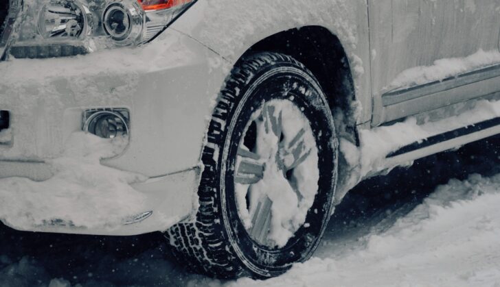 Эксперт объяснил необходимость ежедневной проверки автомобиля зимой