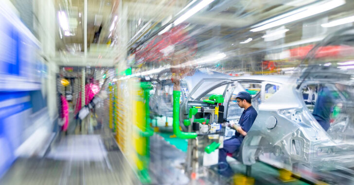 В Японии приостановят производство Toyota и Lexus