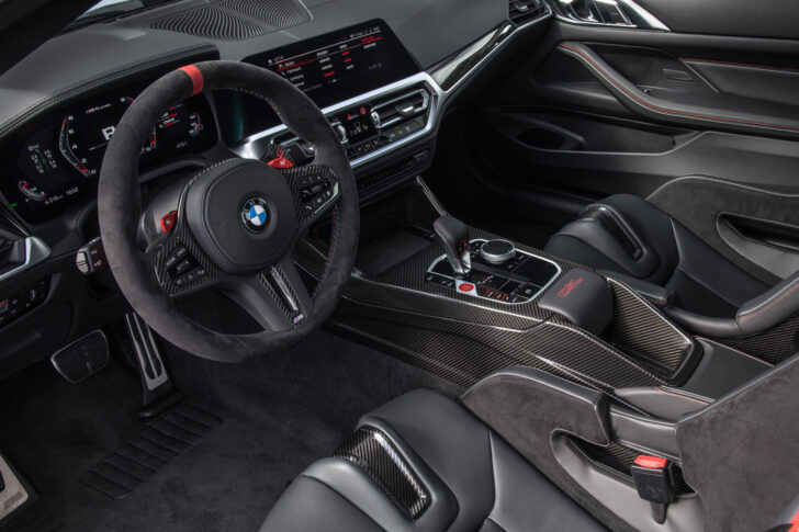 Интерьер BMW M4 CSL. Фото BMW