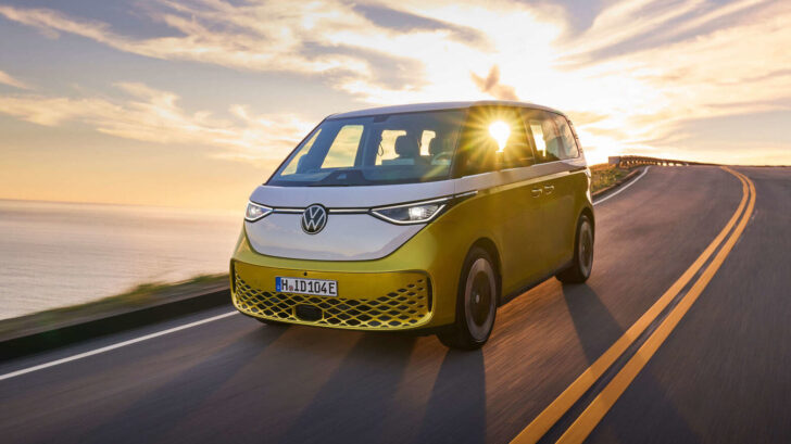 Электрические Volkswagen ID.Buzz и ID.Buzz Cargo стали преемниками культового минивэна T1