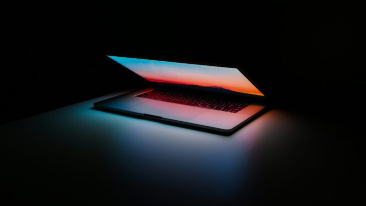 Эксперт Янг усомнился в выходе нового 12-дюймового MacBook
