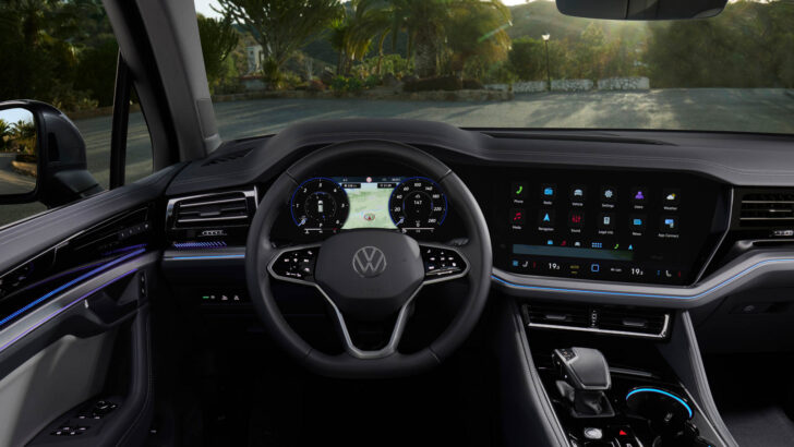 Интерьер Volkswagen Touareg. Фото Volkswagen
