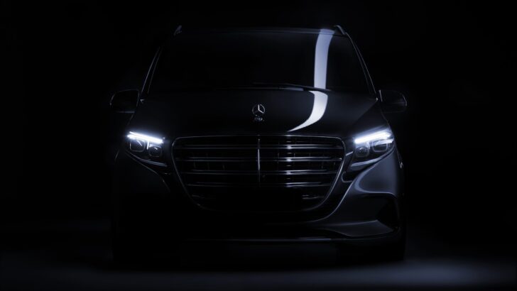 Mercedes-Benz анонсировал премьеру обновленных V-Class, Vito и EQV