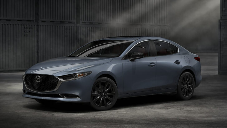 Mazda 3 Sedan 2023-2024 цена и характеристики фотографии и обзор