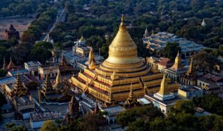 Пагода в Мьянме. Фото Yves Alarie / Unsplash