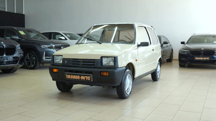 В России запустили в продажу почти новую «Оку» 1993 года по цене 300 тыс. рублей