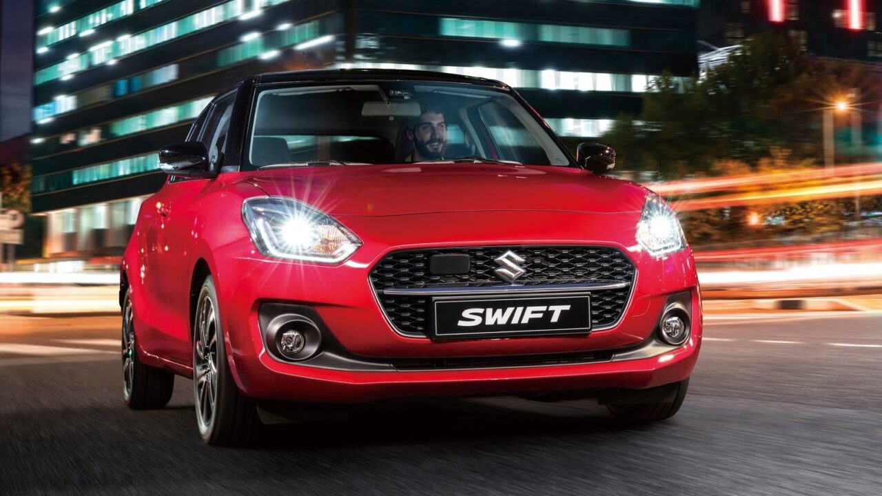 В РФ нашли в продаже новый хэтчбек Suzuki Swift за 1,95 млн рублей — Где и  что