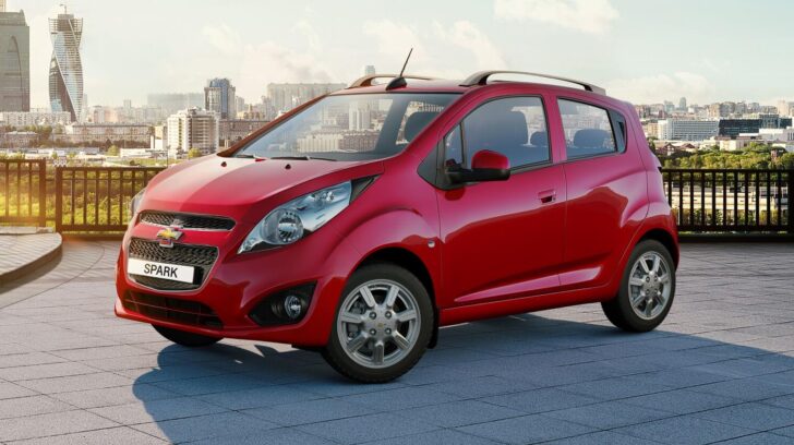 В РФ поступили в продажу новые Chevrolet Spark по цене от 1,64 млн рублей