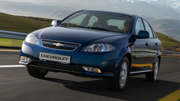 В РФ привезли новый седан Chevrolet Lacetti по цене от 1,9 млн рублей