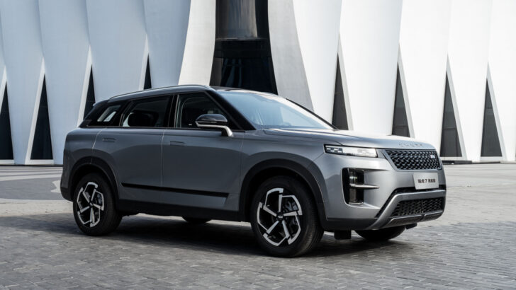 Меньше 1 млн рублей: начались продажи нового Chery Tiggo 7