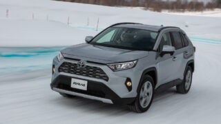 Toyota RAV4. Фото Toyota Toyota RAV4. Фото Toyota