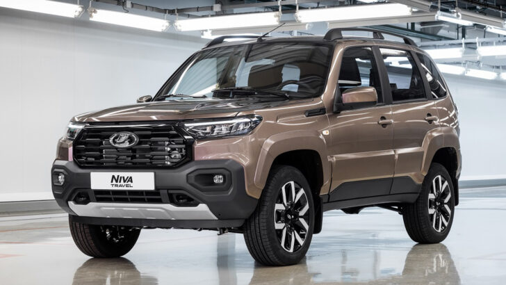 АвтоВАЗ представил новую Lada Niva Travel на ПМЭФ АвтоВАЗ представил новую Lada Niva Travel на ПМЭФ