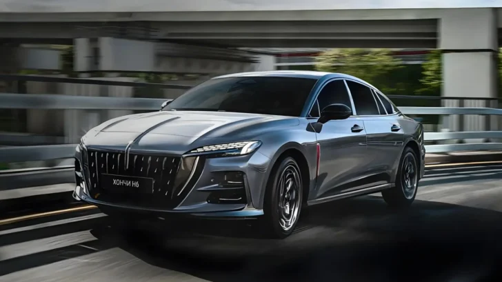 В России подорожали лифтбек и семиместный кроссовер Hongqi. Сколько они стоят В России подорожали лифтбек и семиместный кроссовер Hongqi. Сколько они стоят