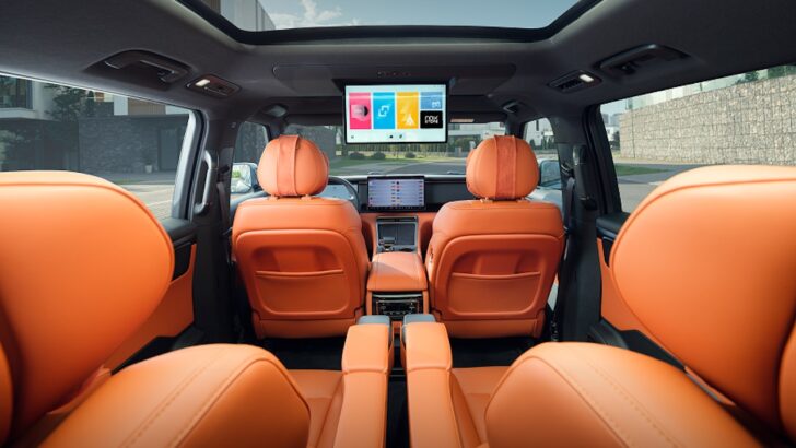 Интерьер Rox 01. Фото Rox Motor